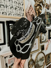 Black alternative straw cowgirl hat champagne underbrim Size small 55 cm (beaded work)