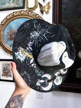 Into the night: ghost, cats and bats size large