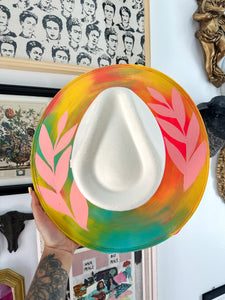 Colorful underbrim top and bottom painted