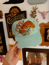 Mint Groovy “Love” Cap
